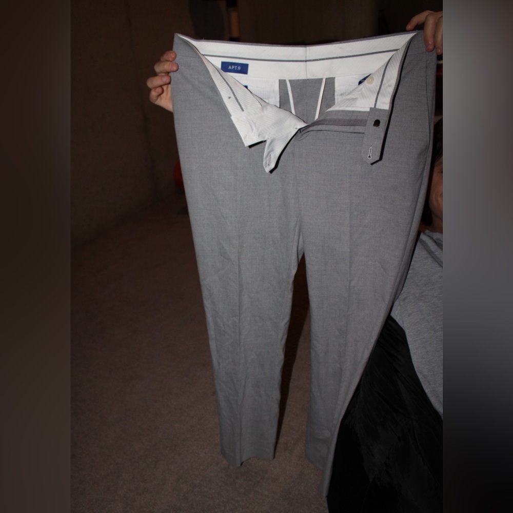 Apt. 9 Men's Classic Gray Dress Pants- Slim Fit